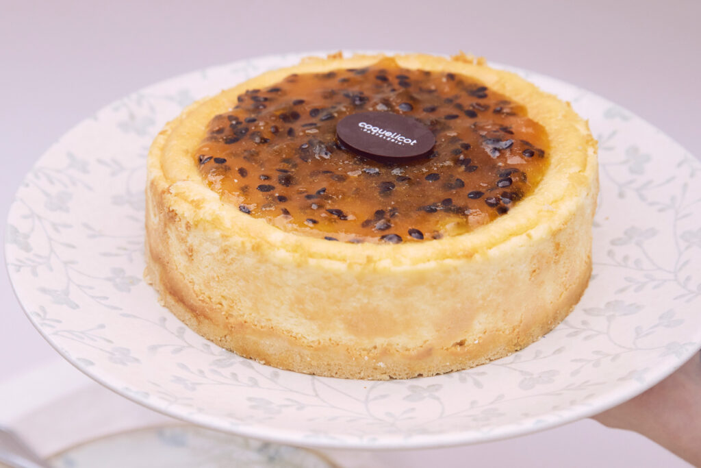 Cheesecake horneado de maracuyá