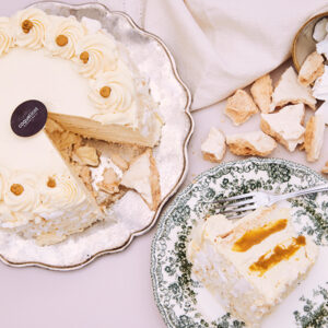 Torta de merengue lúcuma